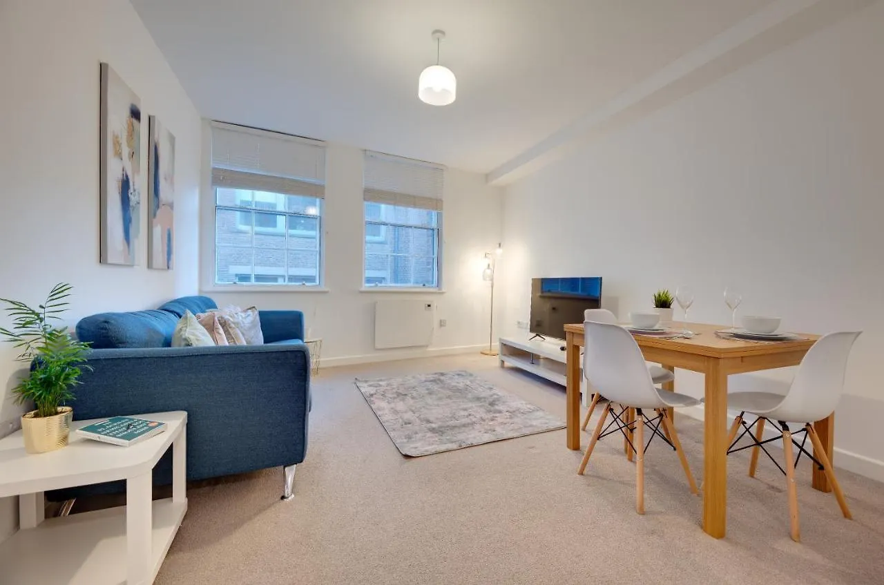 Charltons Bonds Apartments 1A By Week2Week 뉴캐슬어폰타인